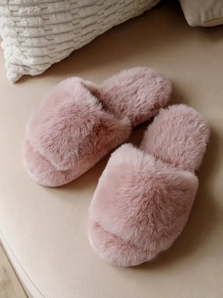 Fluffy Faux Fur Slide Slippers - Women's Open Toe Soft Indoor Loungewear Shoes